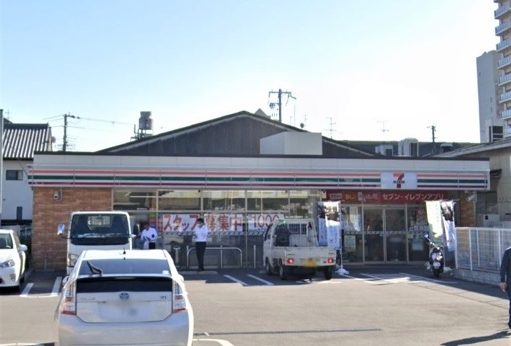 コンビニ　セブンイレブン大阪加美正覚寺店（コンビニ）まで428m