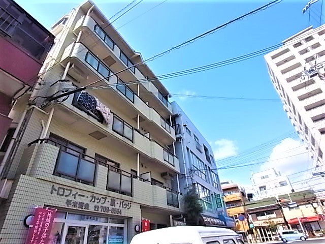 神戸市垂水区宮本町のマンションの建物外観