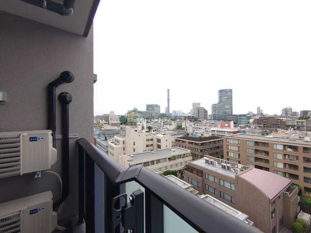 【新宿区市谷田町のマンションの眺望】