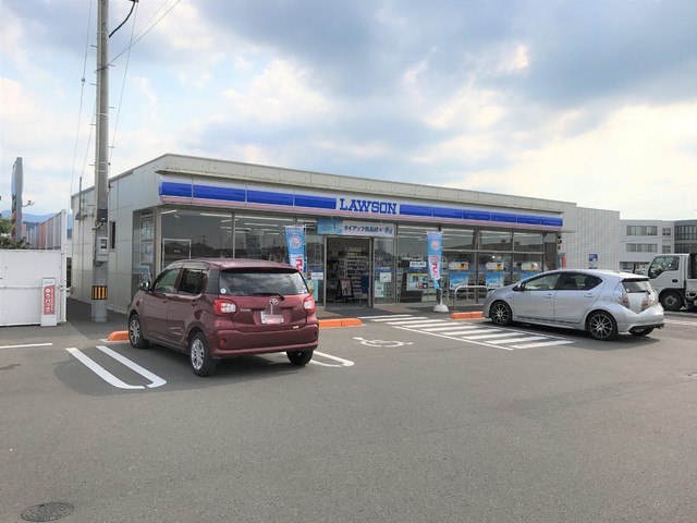 コンビニ　ローソン　松山大橋町店（コンビニ）まで900m