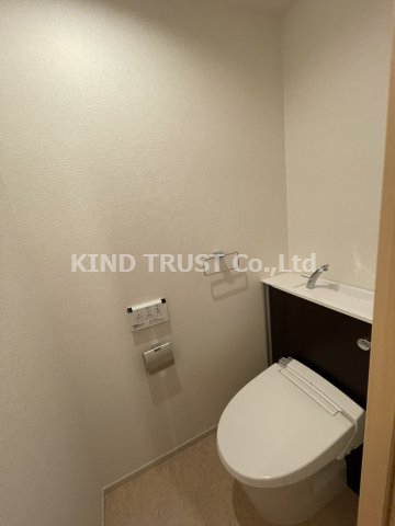 トイレ　シンプルで使いやすいトイレです