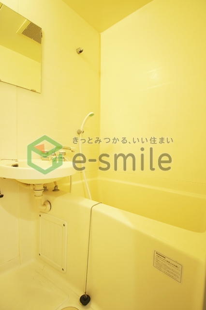 バス・シャワールーム　きれいなお風呂です