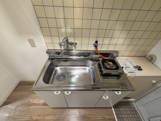 キッチン　※別号室の写真です