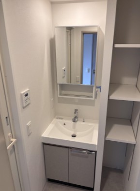 洗面設備　別部屋参考写真となります。