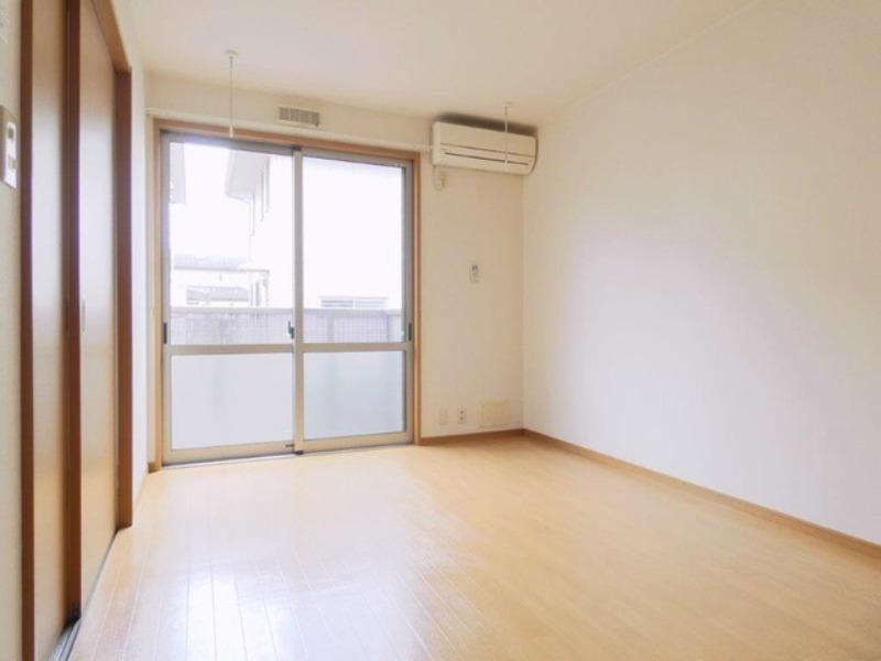 居室・リビング　図面と現状に相違がある場合には現状を優先