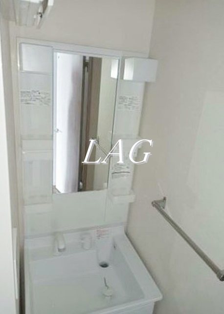 洗面設備　独立洗面台です。