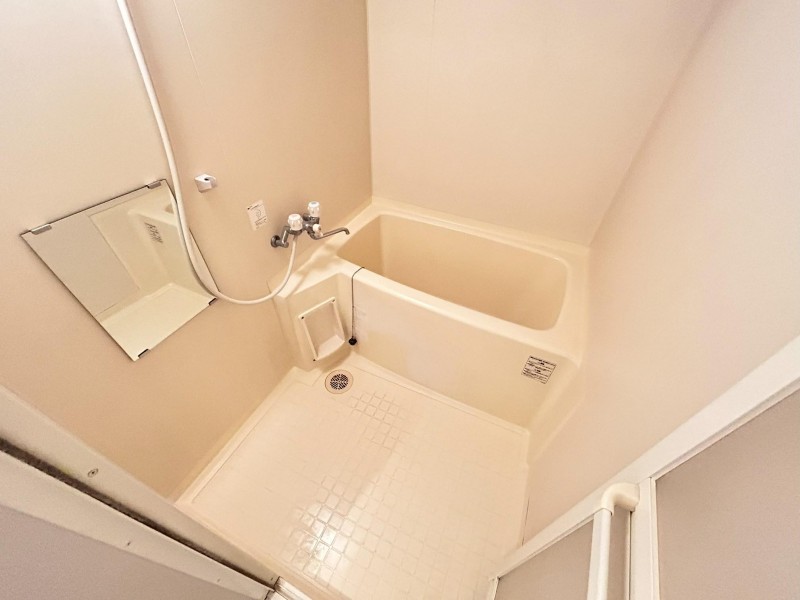 バス・シャワールーム　浴室