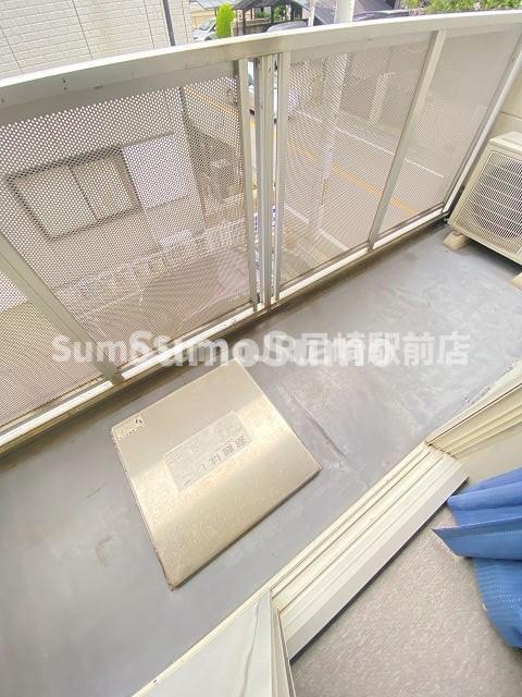 バルコニー　外からの目が気にならないバルコニーで洗濯物が干せます