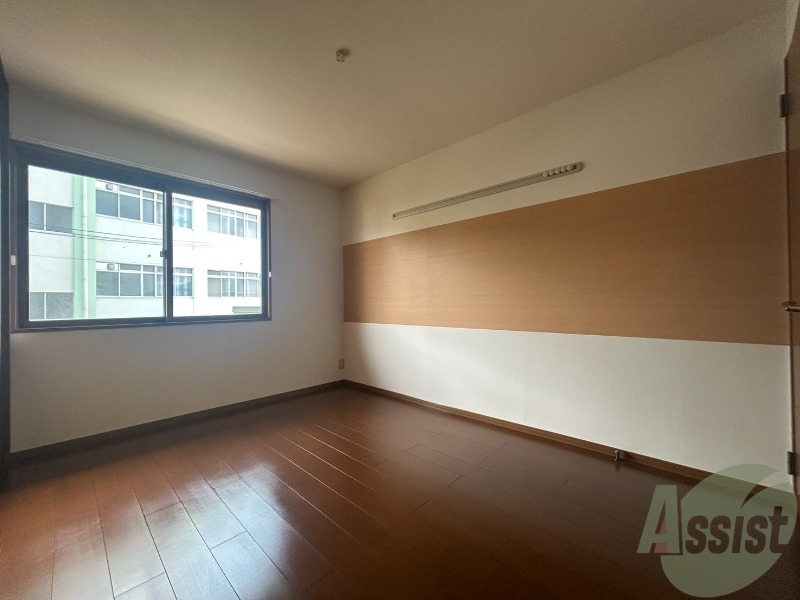 その他部屋・スペース　６帖の洋室です。寝室としても広くお使い頂けます。