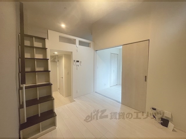 居室・リビング　リビング