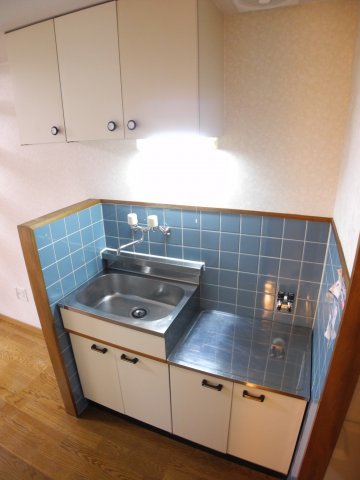 キッチン　※同じ間取りの別号室お部屋の写真です※