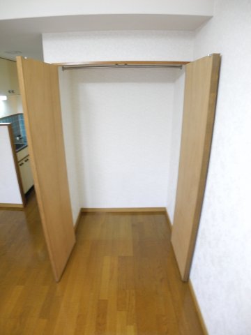 収納　※同じ間取りの別号室お部屋の写真です※