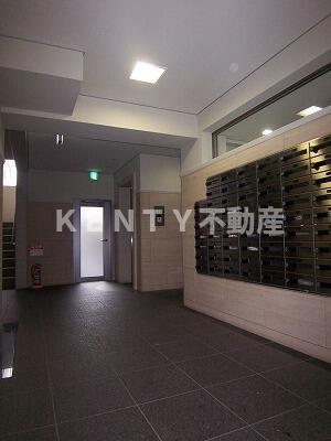 ロビー　建物の内部です