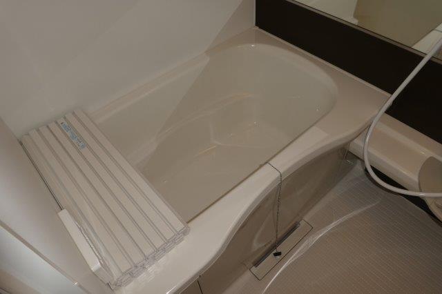 バス・シャワールーム　追い炊き付き