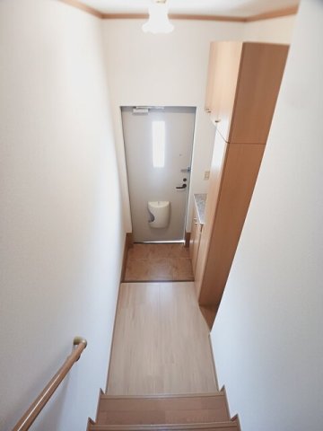 玄関　明るい玄関です