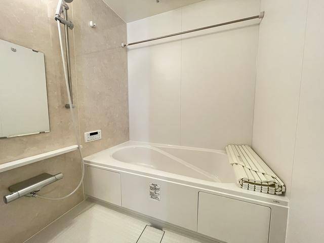 バス・シャワールーム　バスルーム