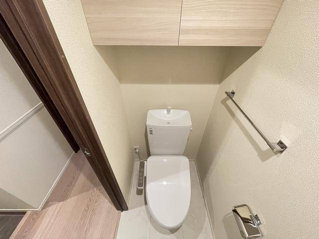 トイレ　洗浄便座付き