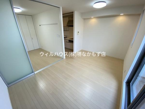 居室・リビング　広々としたリビング！