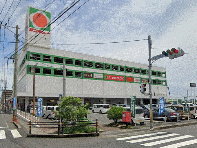 ドラックストア　サンドラッグ 新栄店（ドラッグストア）まで394m