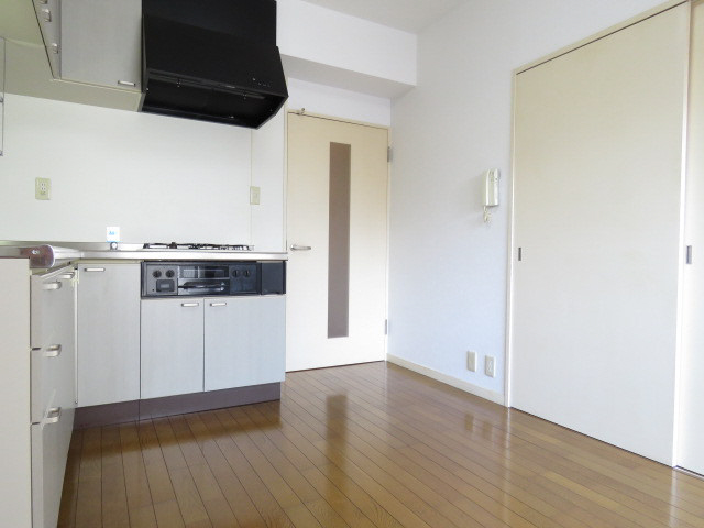 居室・リビング　写真は同マンションの別のお部屋のものです