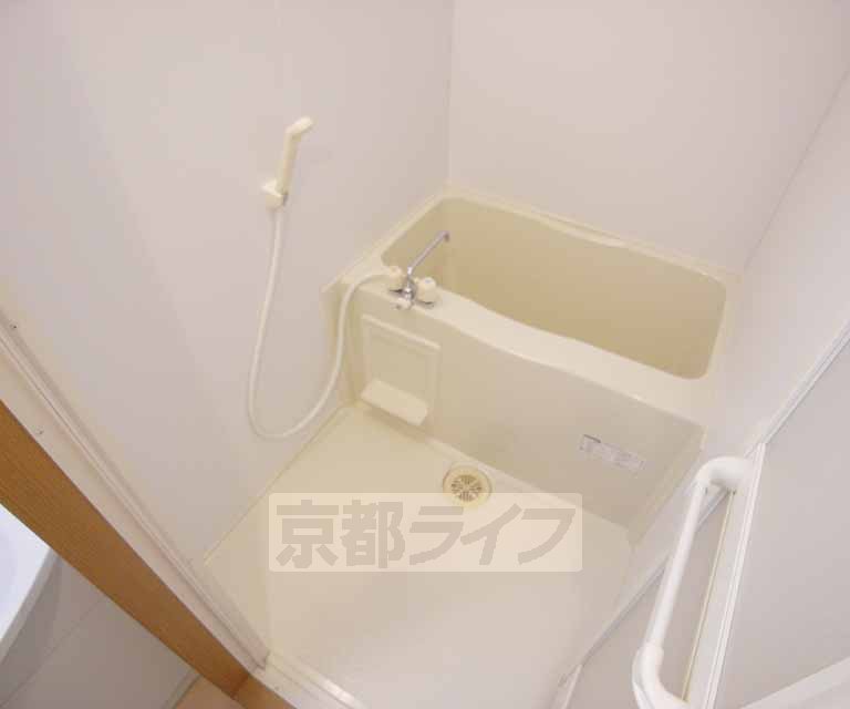 バス・シャワールーム　ゆったりできますよ。