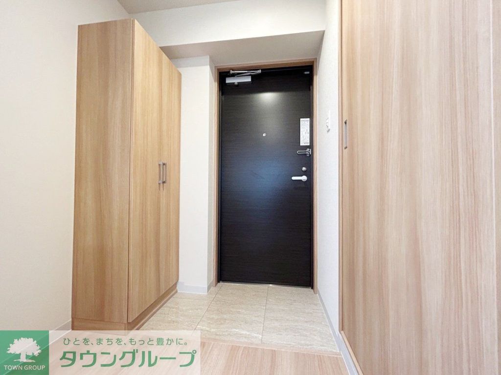 玄関　お部屋探しは株式会社　タウンハウジング　までお気軽にお問合…