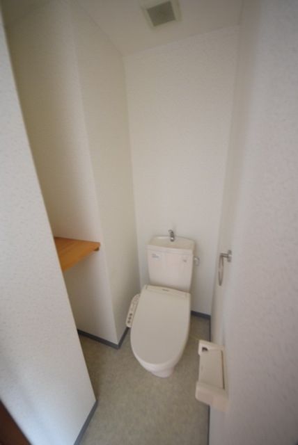 トイレ　別部屋参考写真