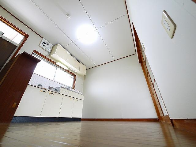 居室・リビング　使いやすい居間です