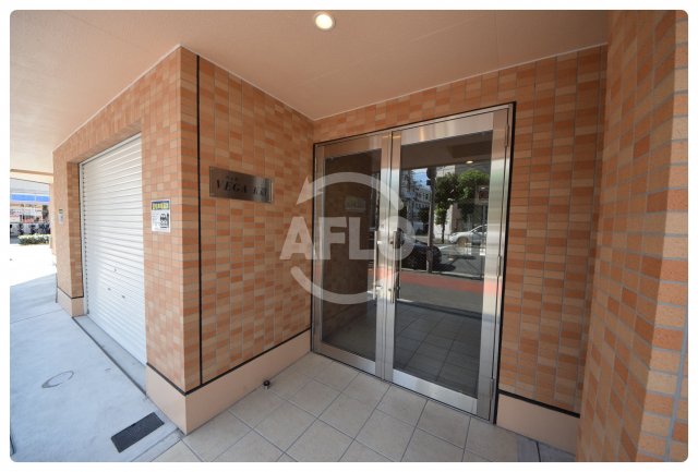 エントランス　VEGA玉造　エントランス