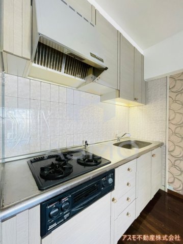 キッチン　※同物件　別間取り　参考写真