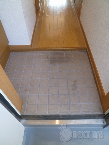 玄関　カーサクラロの玄関