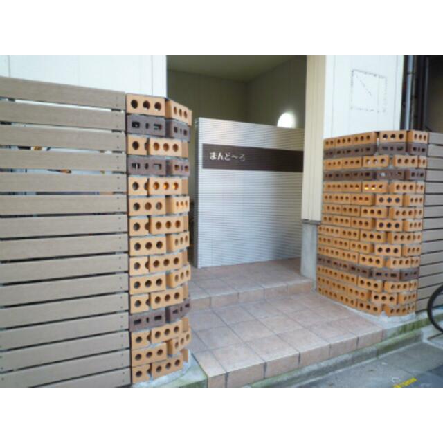 エントランス　まんどーろ301　北区豊島１