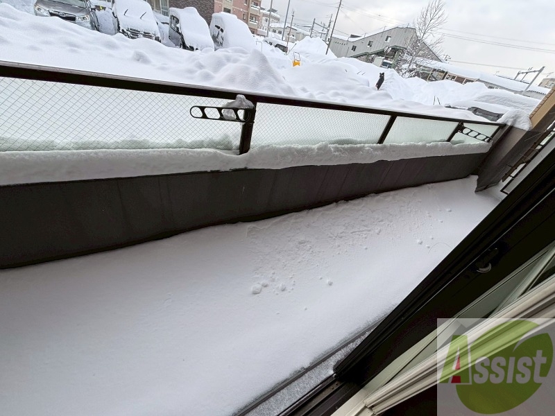 バルコニー　バルコニーが付いていますので一息ついてみてはいかがですか。