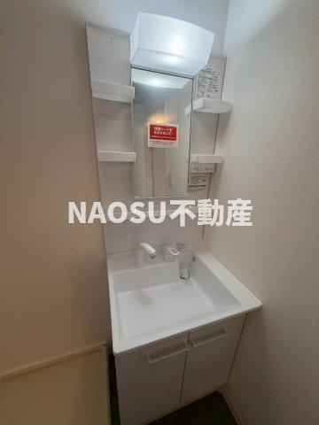 洗面設備　広い洗面スペース