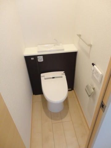 トイレ　★温水洗浄便座★