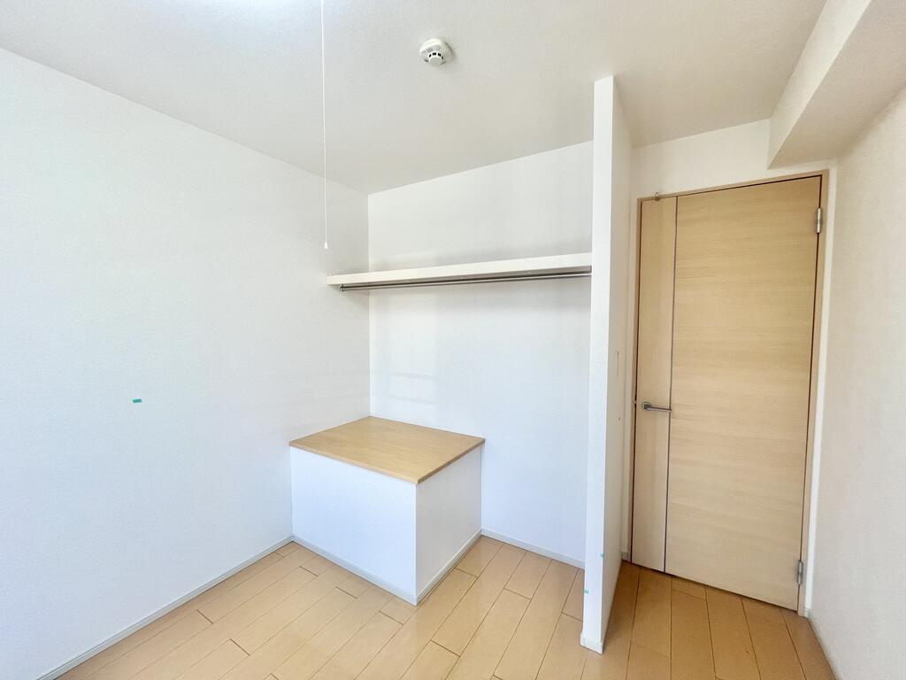 収納　※同物件、別号室の写真
