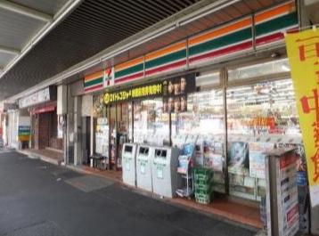 コンビニ　セブンイレブン 江東門前仲町1丁目店（コンビニ）まで155m