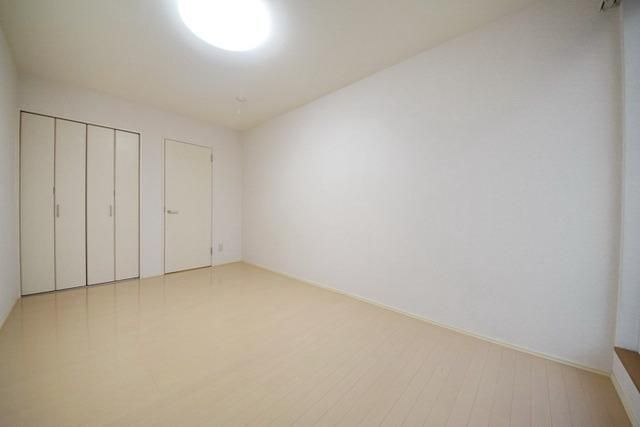 その他部屋・スペース　★広々とした洋室ですよ★