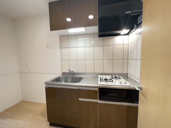 キッチン　※他の号室の写真です。