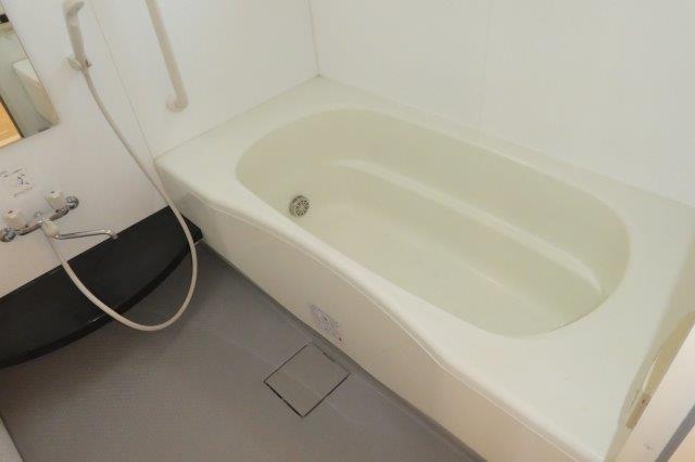 バス・シャワールーム　一坪風呂