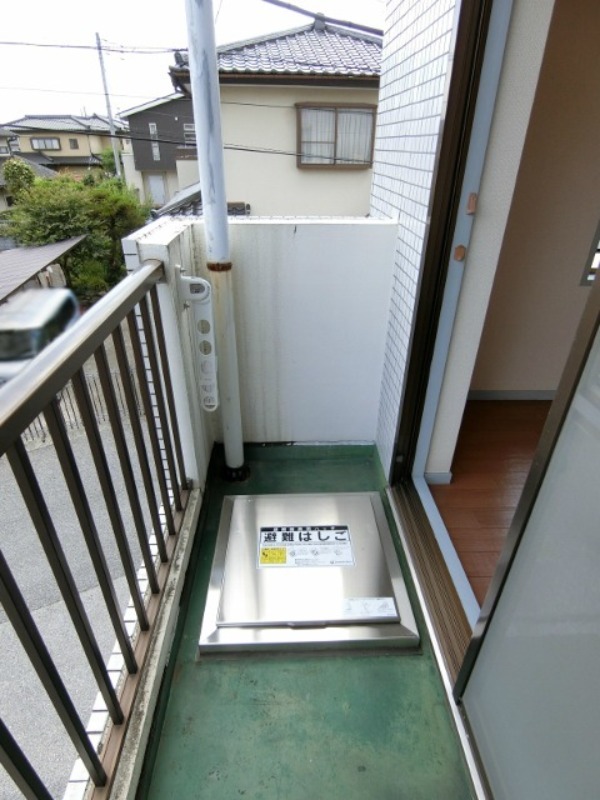 バルコニー　図面と現状に相違がある場合には現状を優先