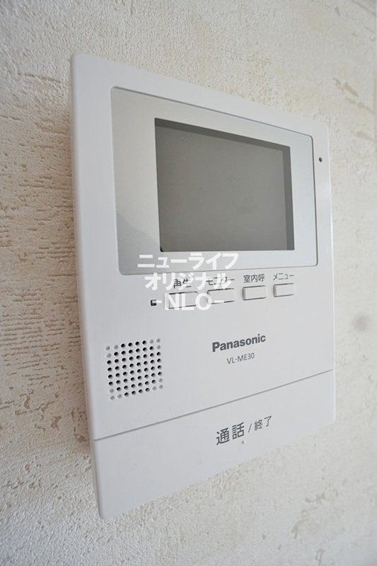 セキュリティ　事前に訪問者を目視してから対応できるTVモニターホン付☆