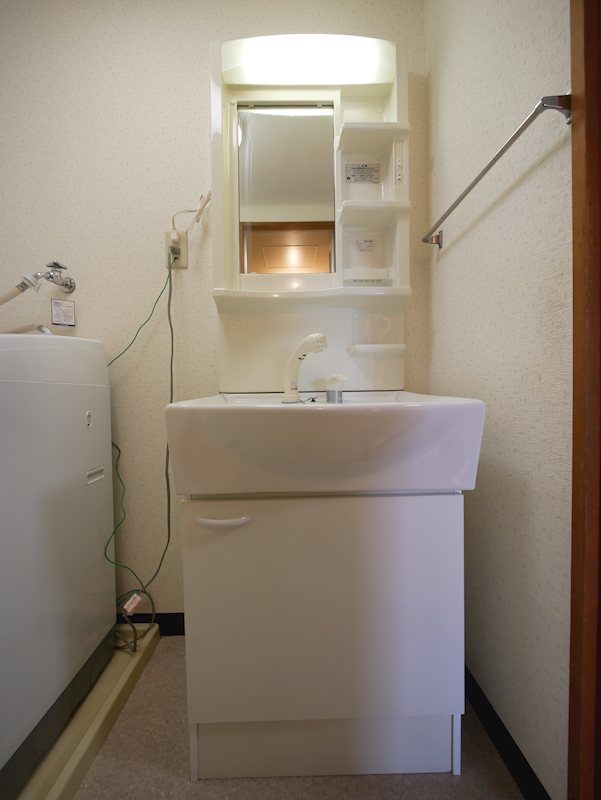 洗面設備　シャンプードレッサー