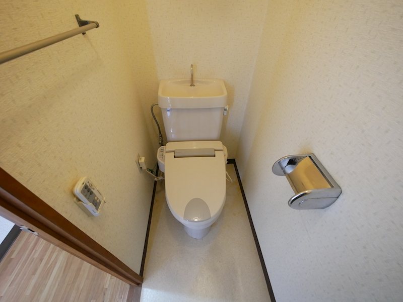 トイレ　ウォシュレット