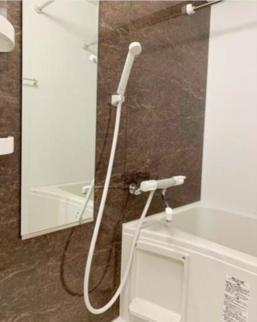 バス・シャワールーム　同仕様参考写真