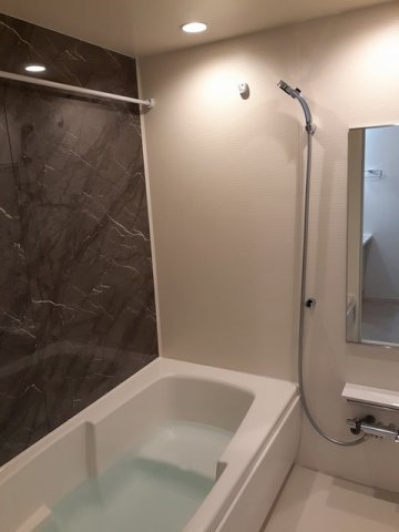 バス・シャワールーム　日々の暮らしに欠かせないお風呂です