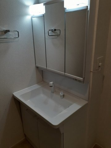 洗面設備　忙しい朝には欠かせない洗面所です