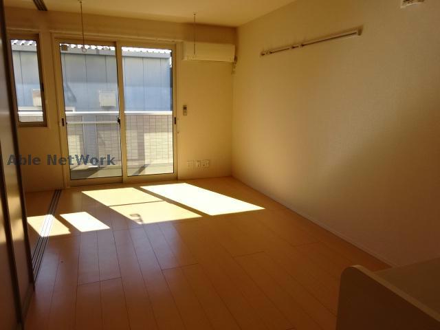 居室・リビング　同型モデル