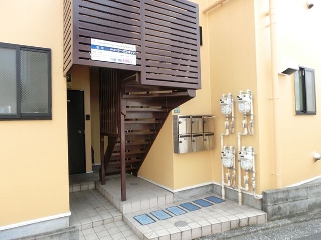 エントランス　NULL