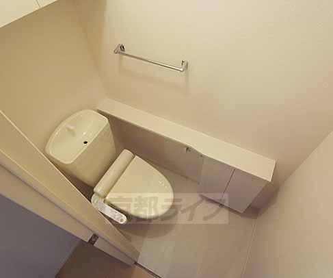 トイレ　清潔感のある洋式トイレ。